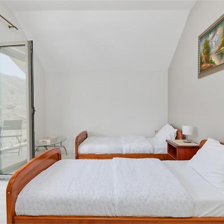 Apartment Mrsulja Kotor Extérieur photo