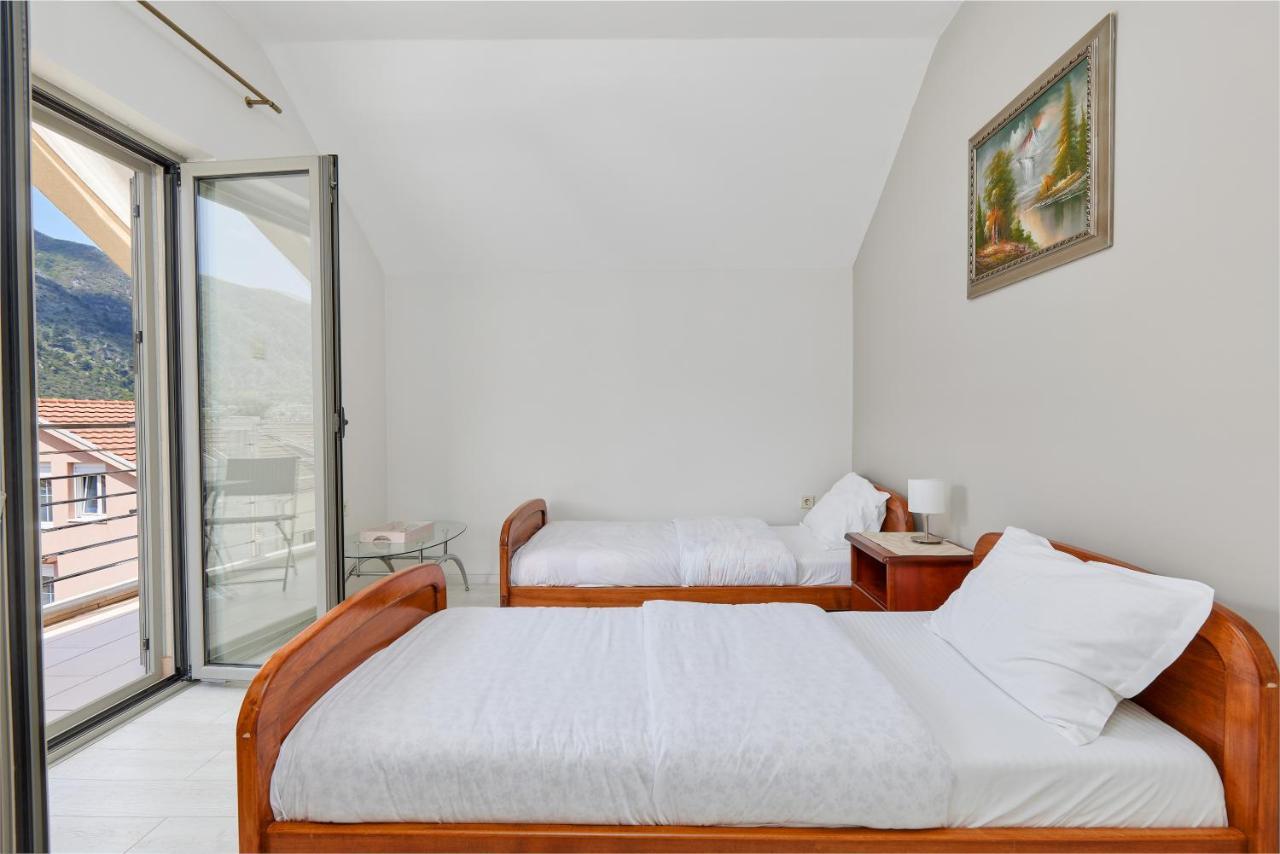 Apartment Mrsulja Kotor Extérieur photo